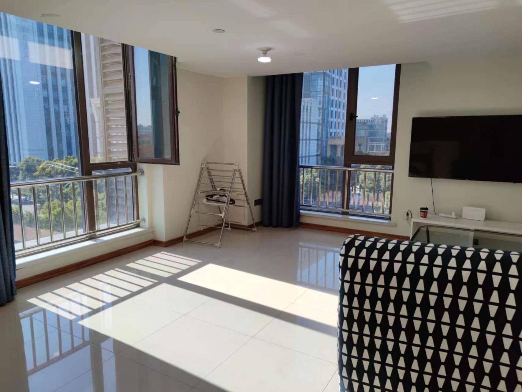Inestin Shanghai Apt Waigaoqiao Luaran gambar