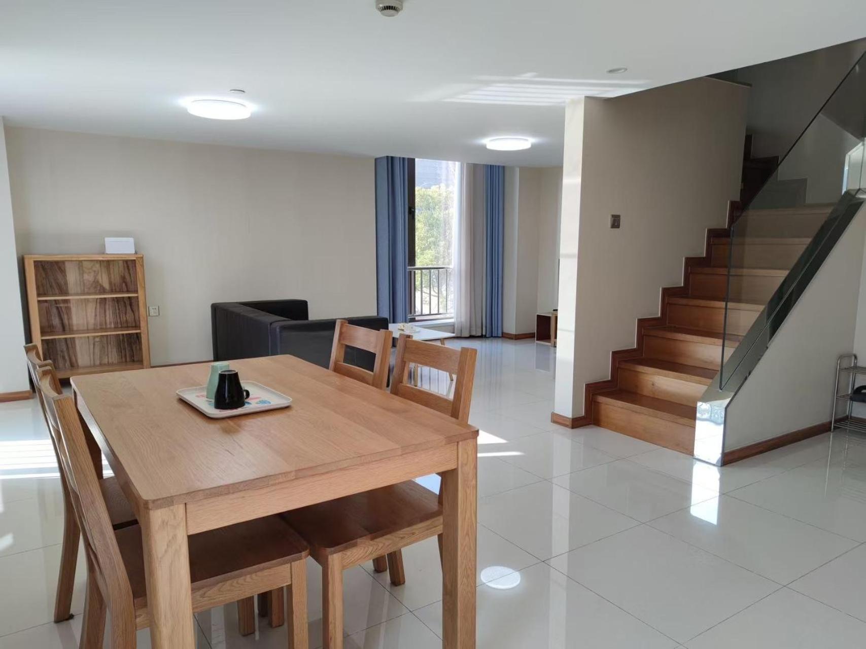 Inestin Shanghai Apt Waigaoqiao Luaran gambar