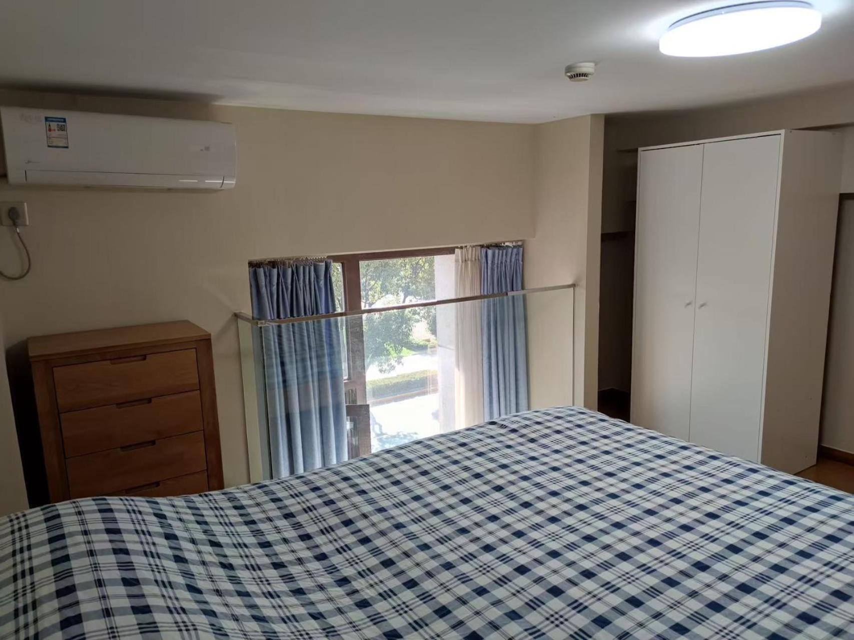 Inestin Shanghai Apt Waigaoqiao Luaran gambar