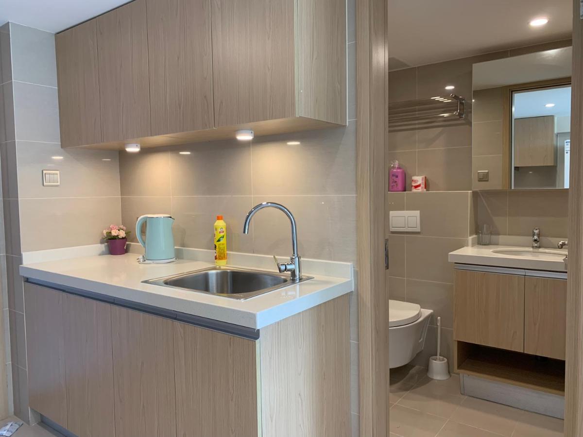 Inestin Shanghai Apt Waigaoqiao Luaran gambar