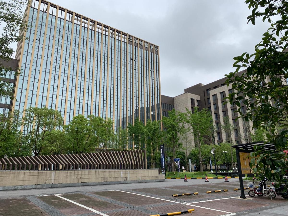 Inestin Shanghai Apt Waigaoqiao Luaran gambar